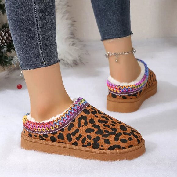 Leopard Print Plush Lined Warm Slip-Ons - Picture 9 of 9